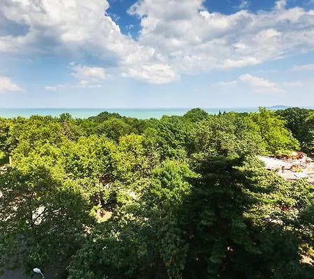 Panteona Seaview Penthouse *