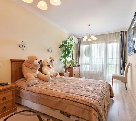 Panteona Seaview Penthouse アパート *