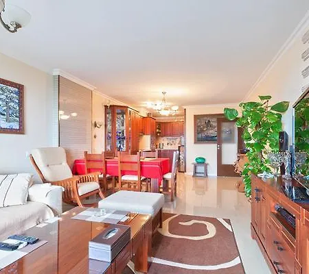 アパート Panteona Seaview Penthouse